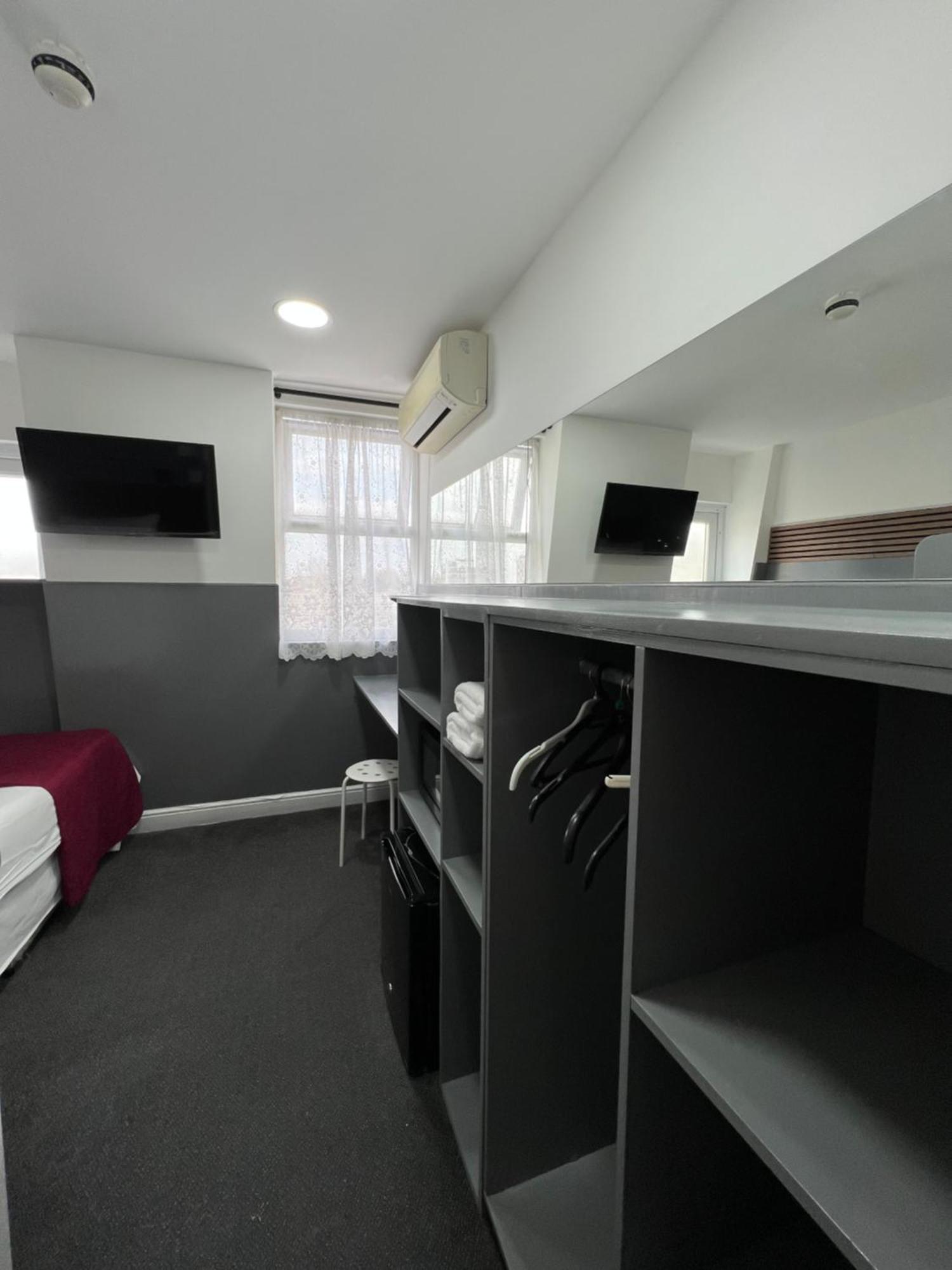 Twin Room Shared Toilet
